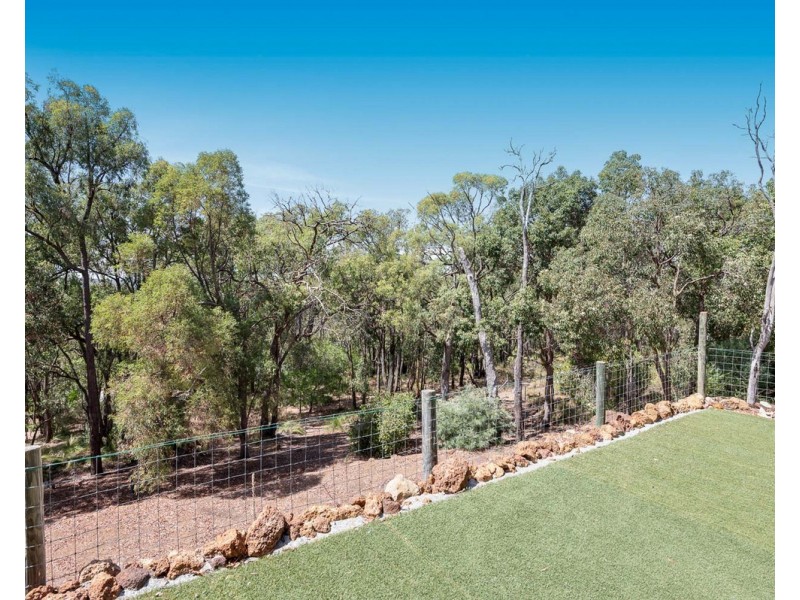 34 Norman Road, Roleystone WA 6111