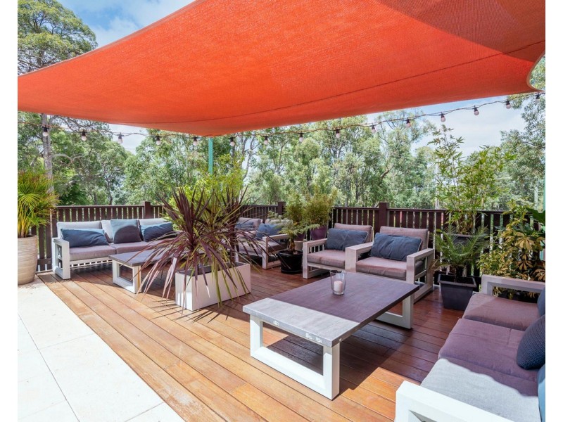 8 Stonegate Road, Roleystone WA 6111