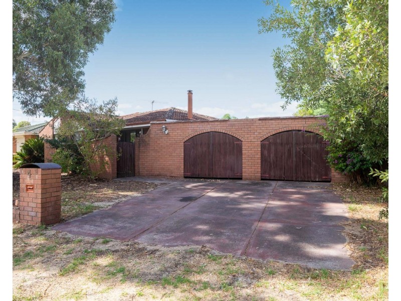 4 Haynes Court, Armadale WA 6112