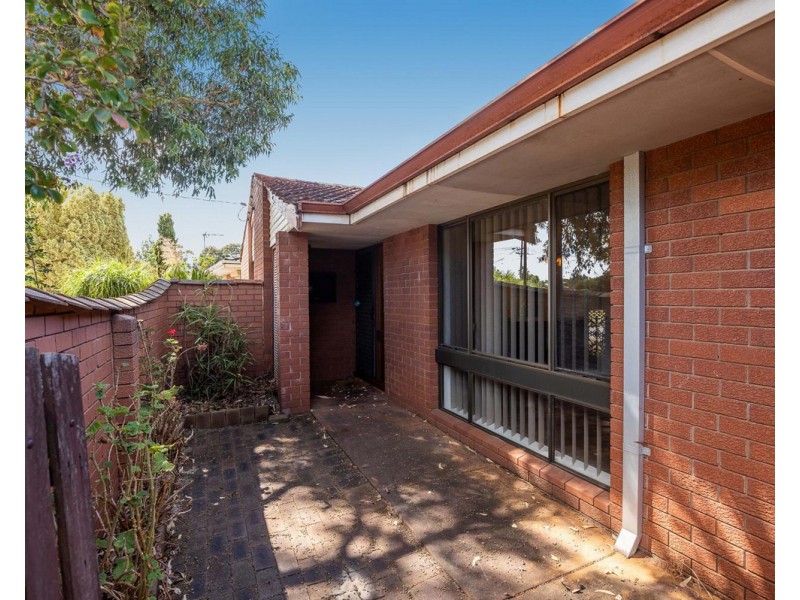 4 Haynes Court, Armadale WA 6112