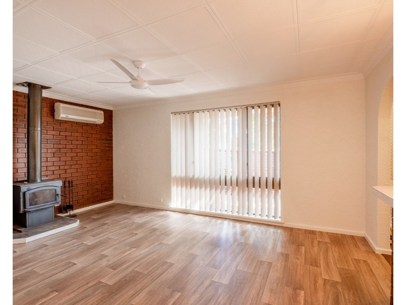 4 Haynes Court, Armadale WA 6112