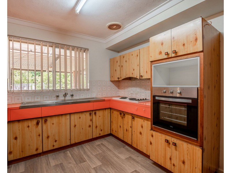 4 Haynes Court, Armadale WA 6112