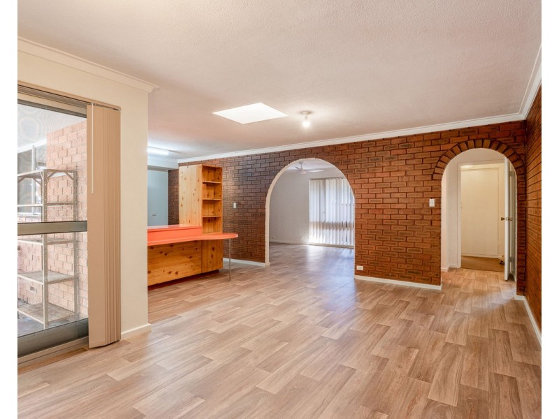 4 Haynes Court, Armadale WA 6112