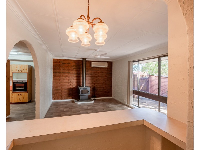 4 Haynes Court, Armadale WA 6112