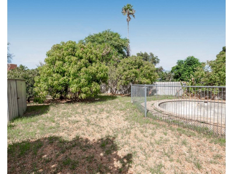 4 Haynes Court, Armadale WA 6112
