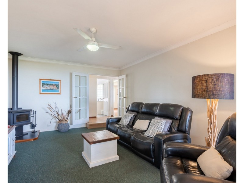 28 Kundyl Court, Kelmscott WA 6111