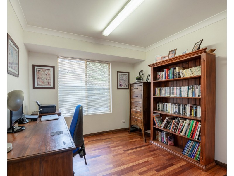 28 Kundyl Court, Kelmscott WA 6111