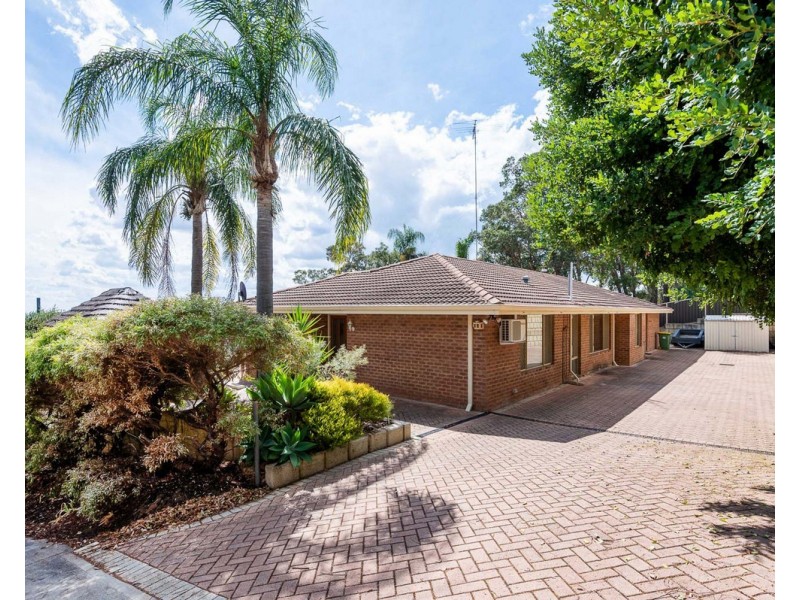 28 Kundyl Court, Kelmscott WA 6111