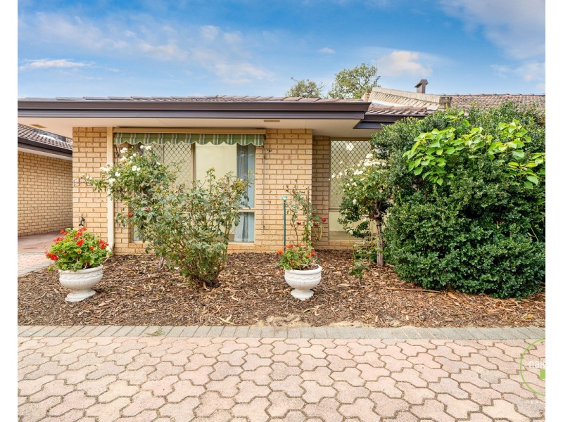 10/5 Astley Street, Gosnells WA 6110