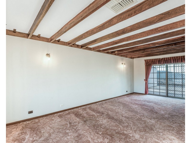 17 Wangoola Terrace, Mount Nasura WA 6112