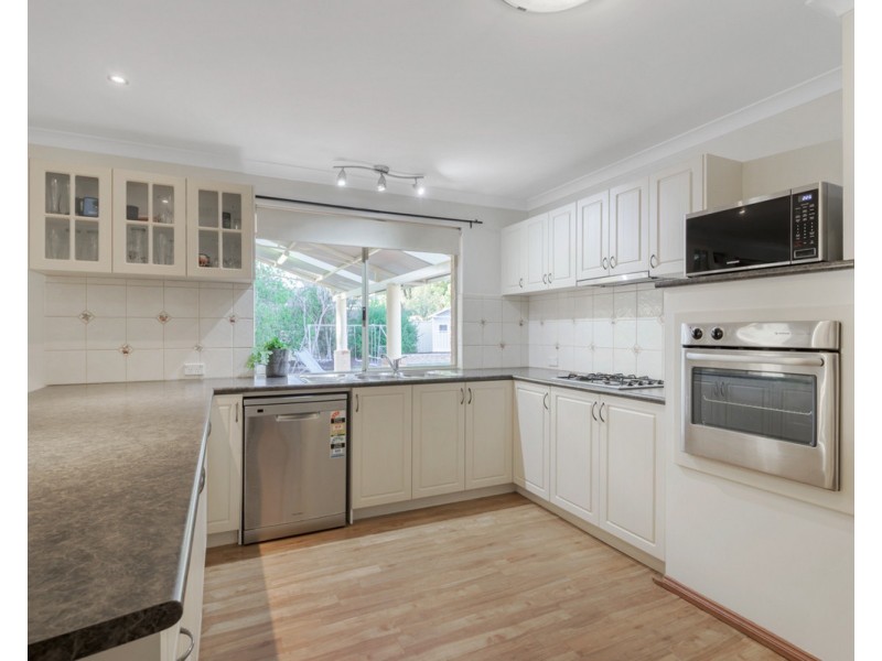 32 Hill Street, Kelmscott WA 6111