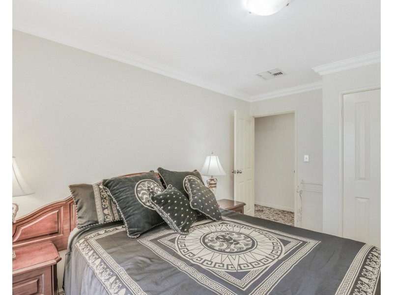 23 Flinn Avenue, Kelmscott WA 6111