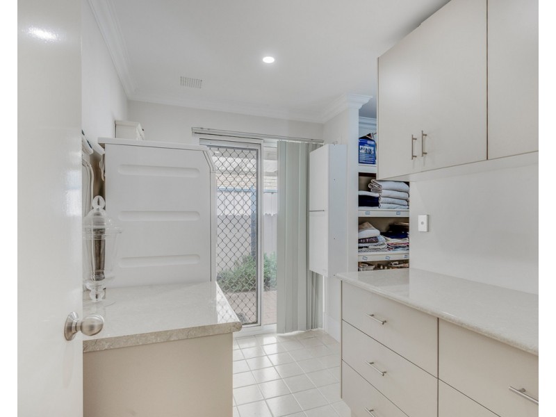 23 Flinn Avenue, Kelmscott WA 6111