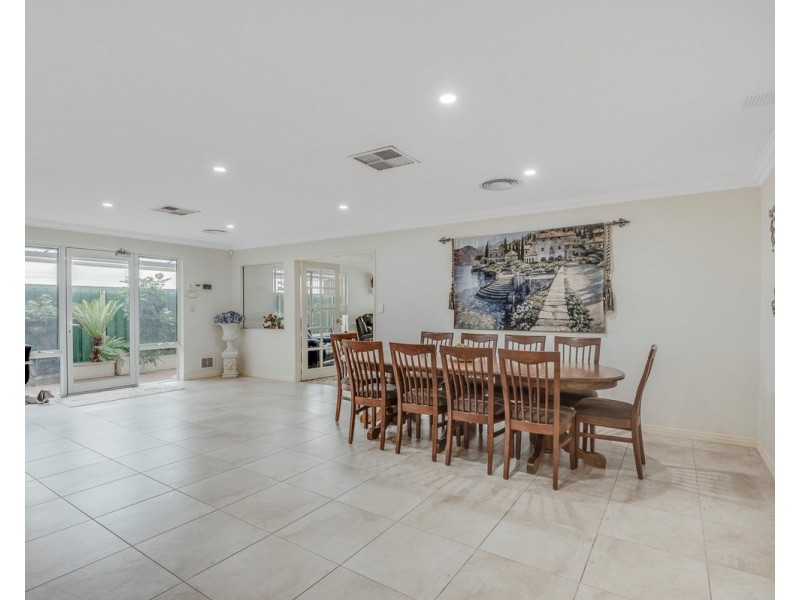 23 Flinn Avenue, Kelmscott WA 6111