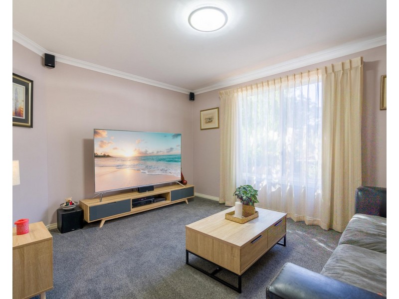 10 Fyfield Way, Bedfordale WA 6112