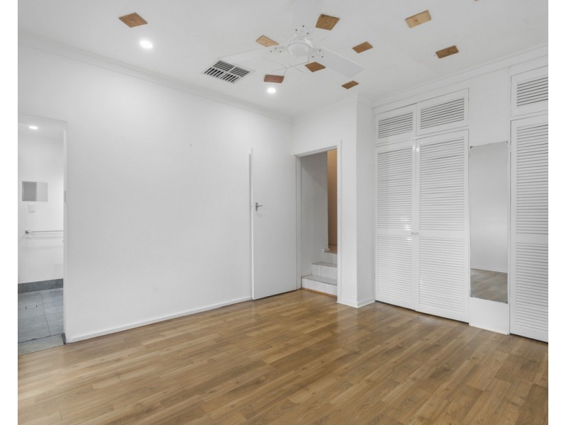 17 Garland Road, Roleystone WA 6111