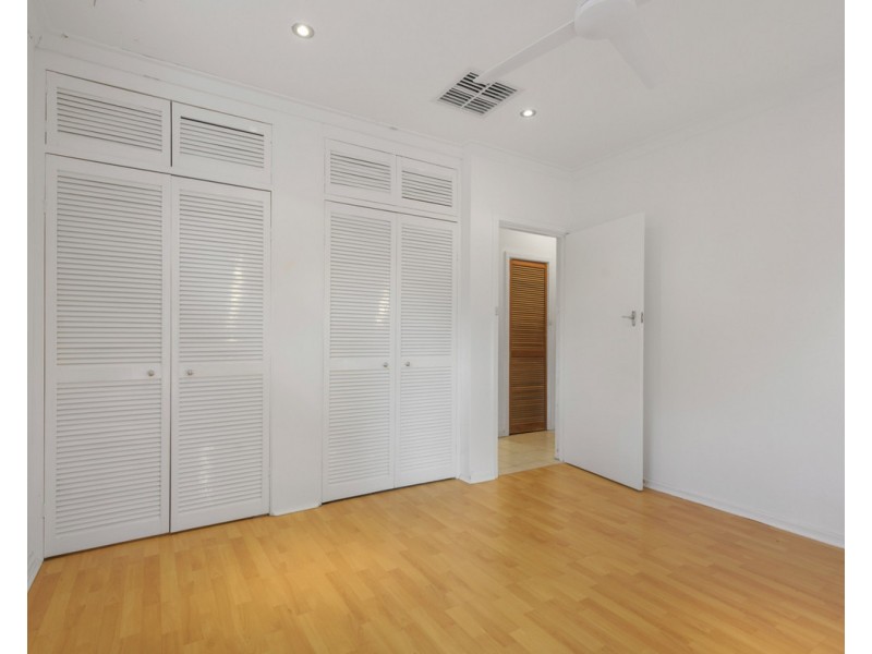 17 Garland Road, Roleystone WA 6111