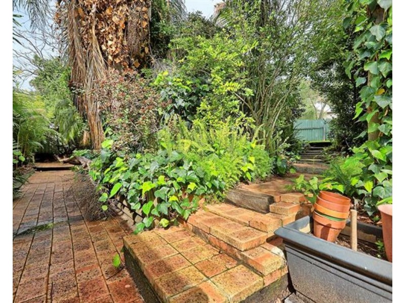 69 Millen Street, Mount Nasura WA 6112