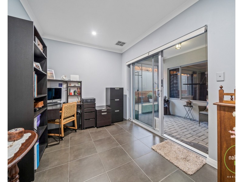 35 Needlewood Loop, Wandi WA 6167