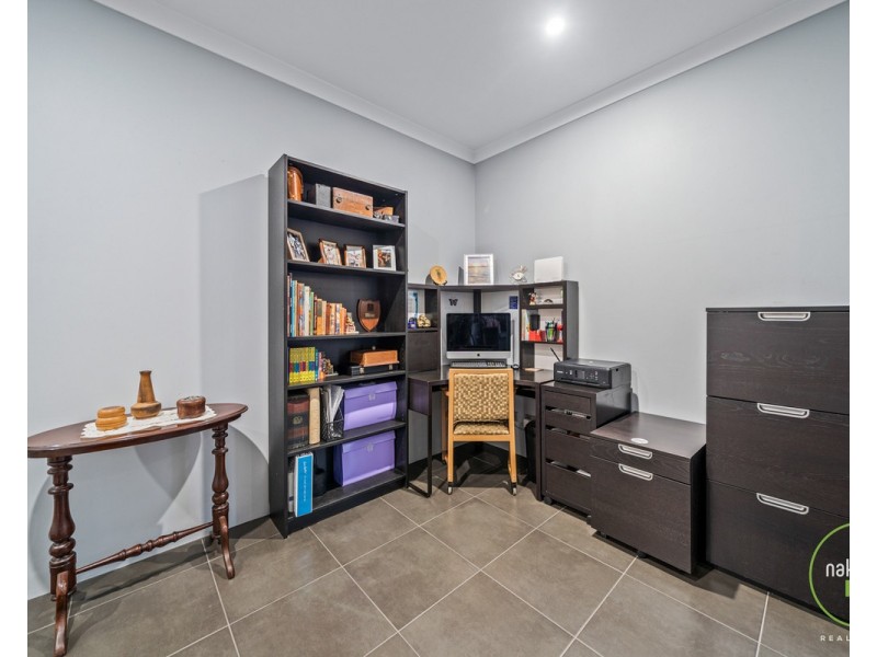 35 Needlewood Loop, Wandi WA 6167