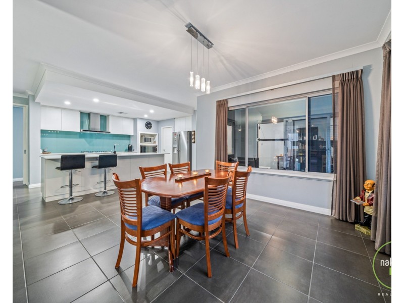 35 Needlewood Loop, Wandi WA 6167