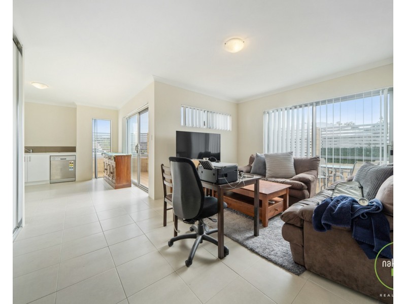 8/80 Dowitcher Loop, Gosnells WA 6110
