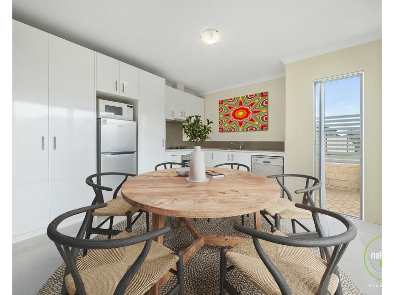 8/80 Dowitcher Loop, Gosnells WA 6110
