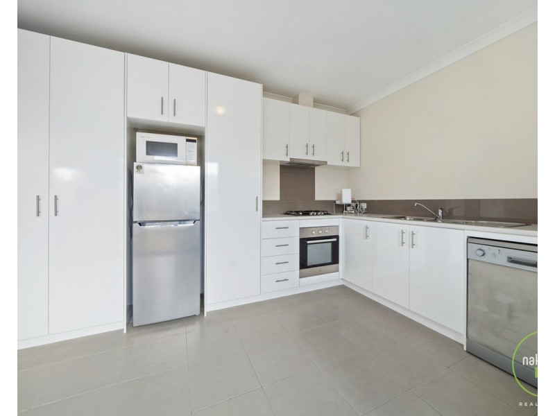 8/80 Dowitcher Loop, Gosnells WA 6110