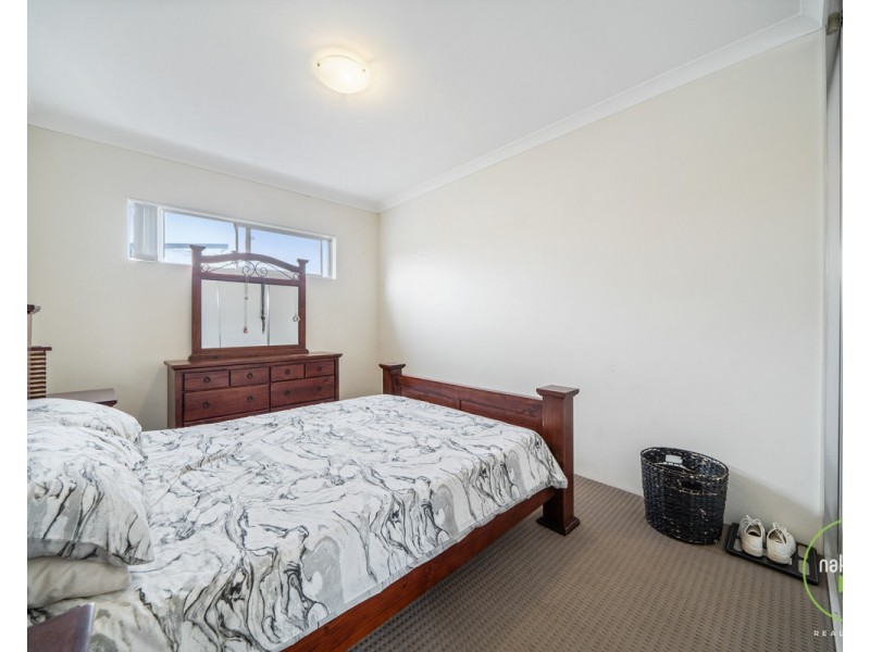 8/80 Dowitcher Loop, Gosnells WA 6110