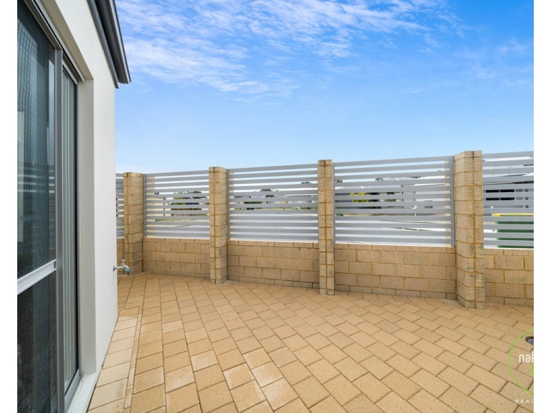 8/80 Dowitcher Loop, Gosnells WA 6110