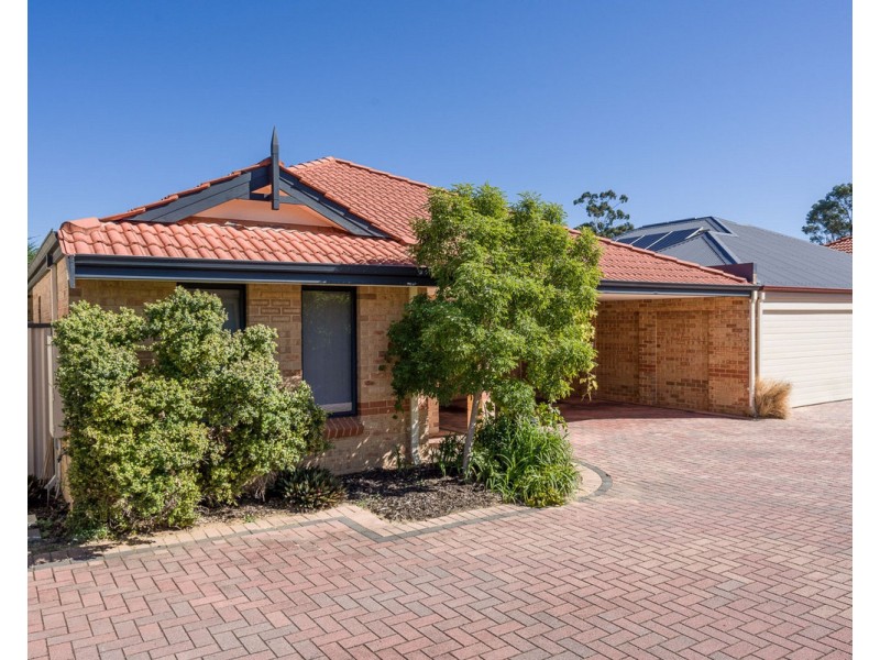 25/91 Lowanna Way, Armadale WA 6112