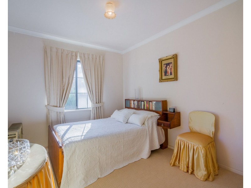 336 Albany Highway, Bedfordale WA 6112