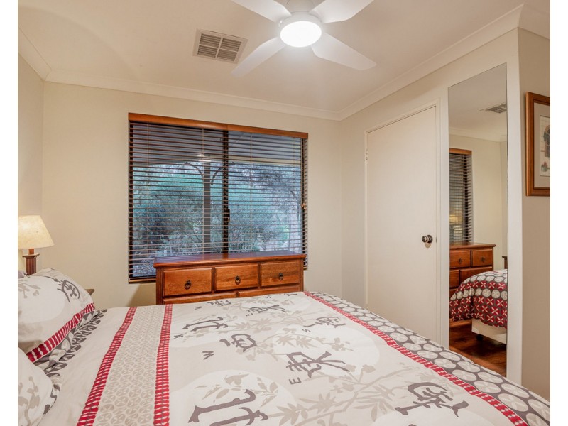 22 Costata Cove, Roleystone WA 6111