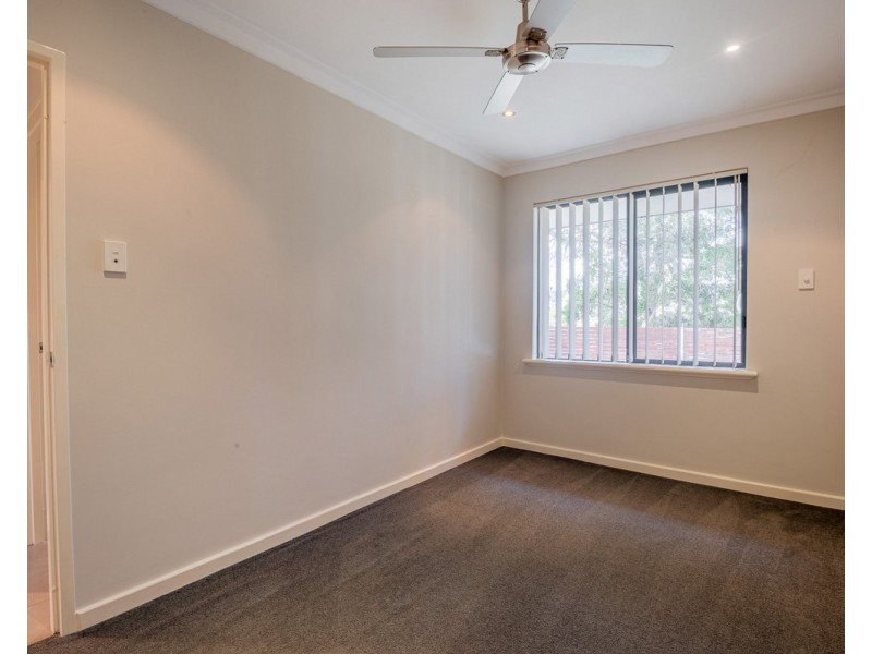 9 Coolabah Drive, Mount Nasura WA 6112