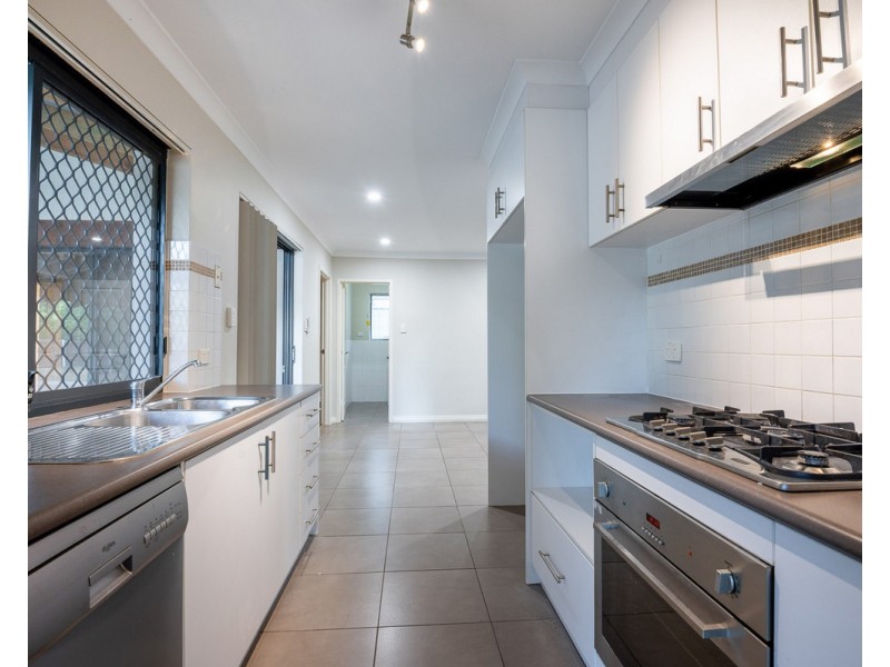 9 Coolabah Drive, Mount Nasura WA 6112