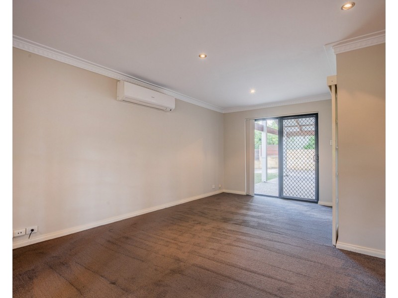 9 Coolabah Drive, Mount Nasura WA 6112