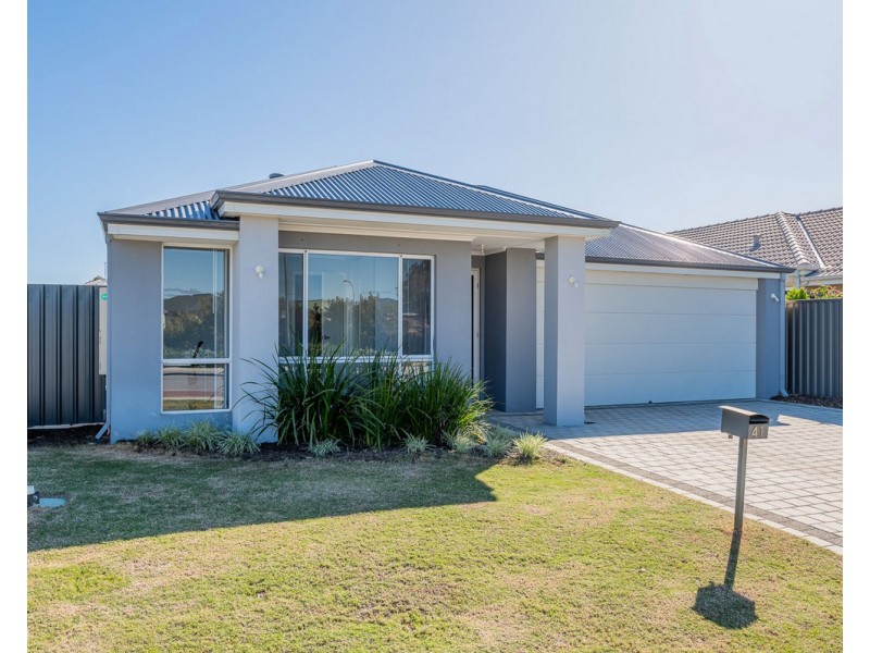 41 Lomond Way, Seville Grove WA 6112