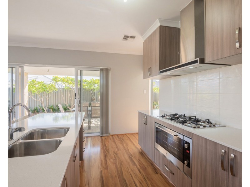 41 Lomond Way, Seville Grove WA 6112