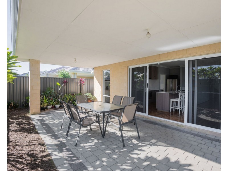 41 Lomond Way, Seville Grove WA 6112