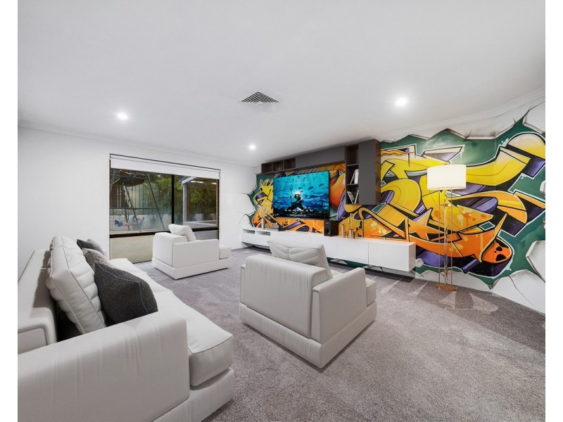 29 Buvelot Turn, Southern River WA 6110