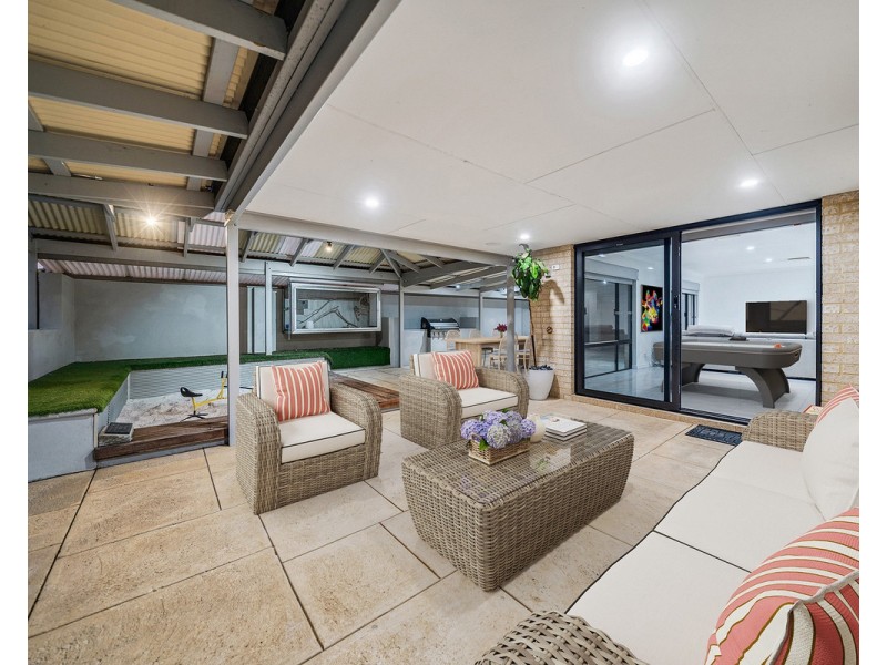 29 Buvelot Turn, Southern River WA 6110