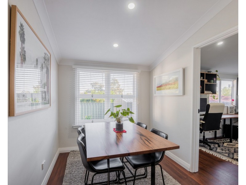 3 Brook Place, Kelmscott WA 6111