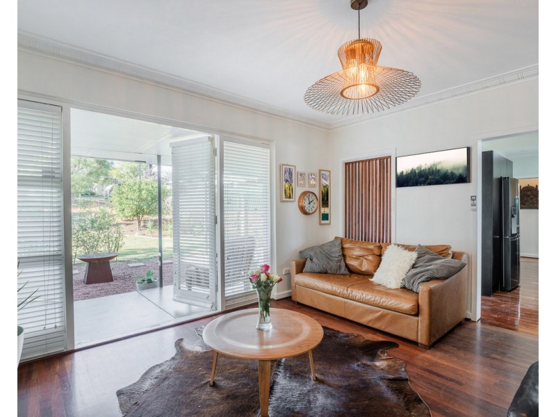 3 Brook Place, Kelmscott WA 6111