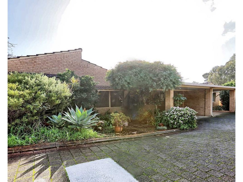 11/4 Page Road, Kelmscott WA 6111