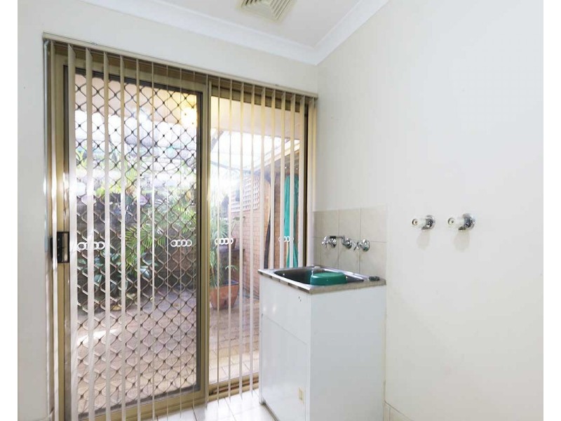 11/4 Page Road, Kelmscott WA 6111