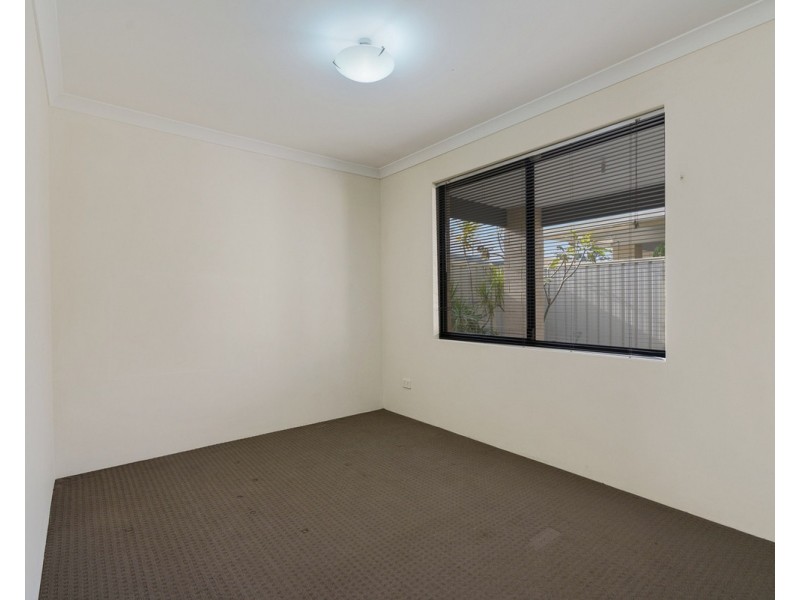 103B Amherst Road, Canning Vale WA 6155