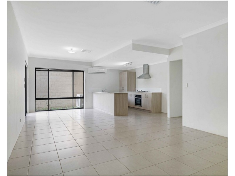 103B Amherst Road, Canning Vale WA 6155