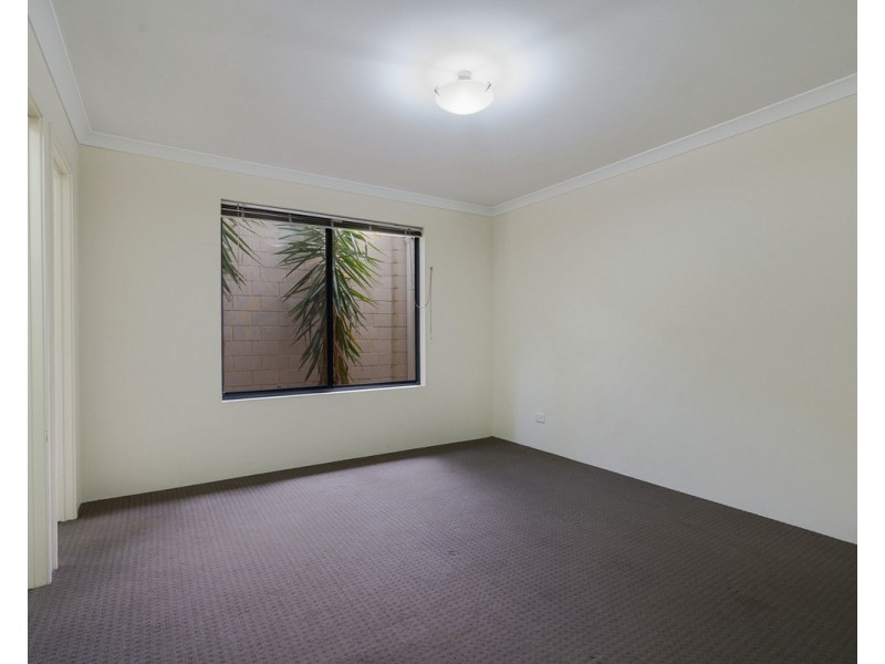 103B Amherst Road, Canning Vale WA 6155