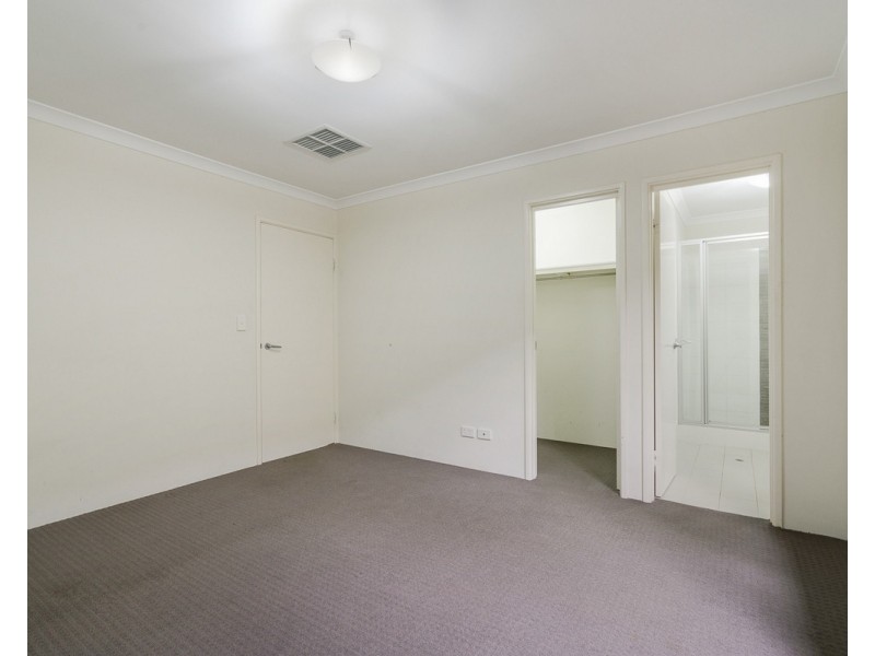 103B Amherst Road, Canning Vale WA 6155