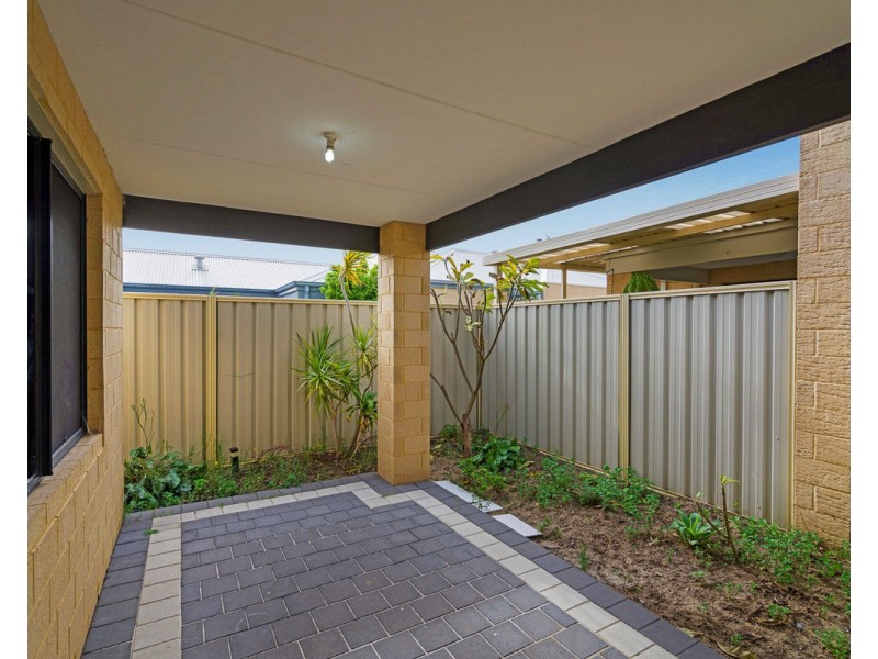 103B Amherst Road, Canning Vale WA 6155